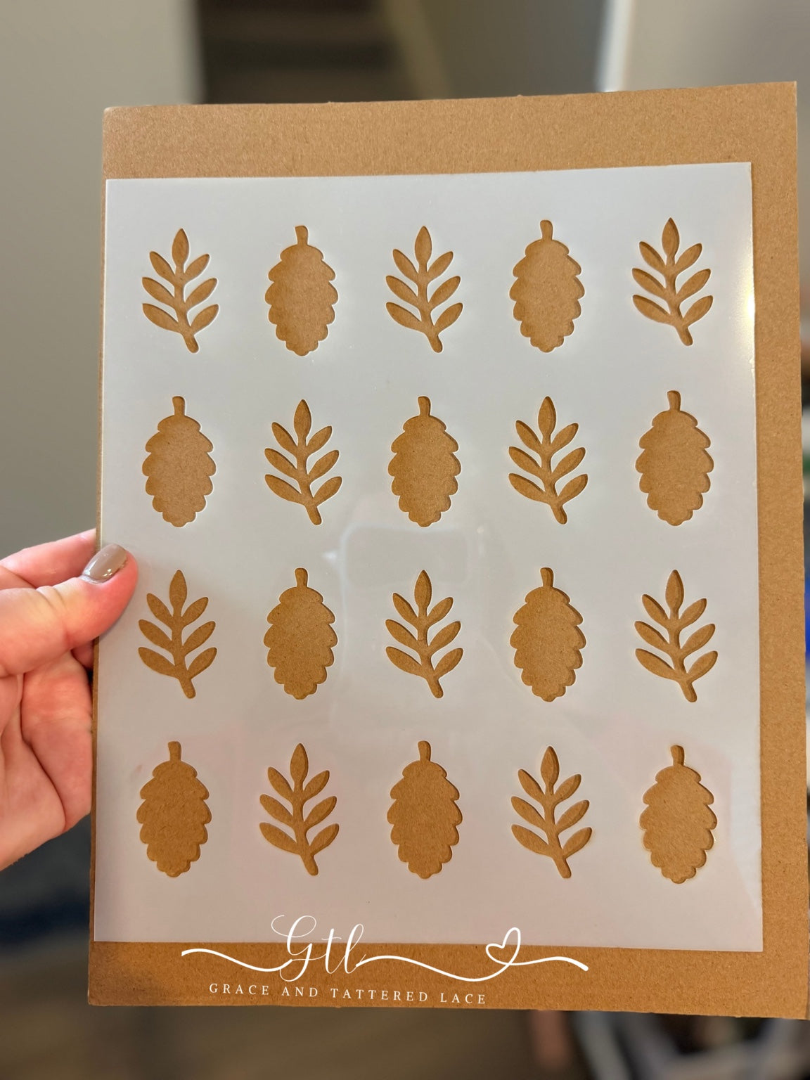 Rustic Pinecones & Sprigs Stencil