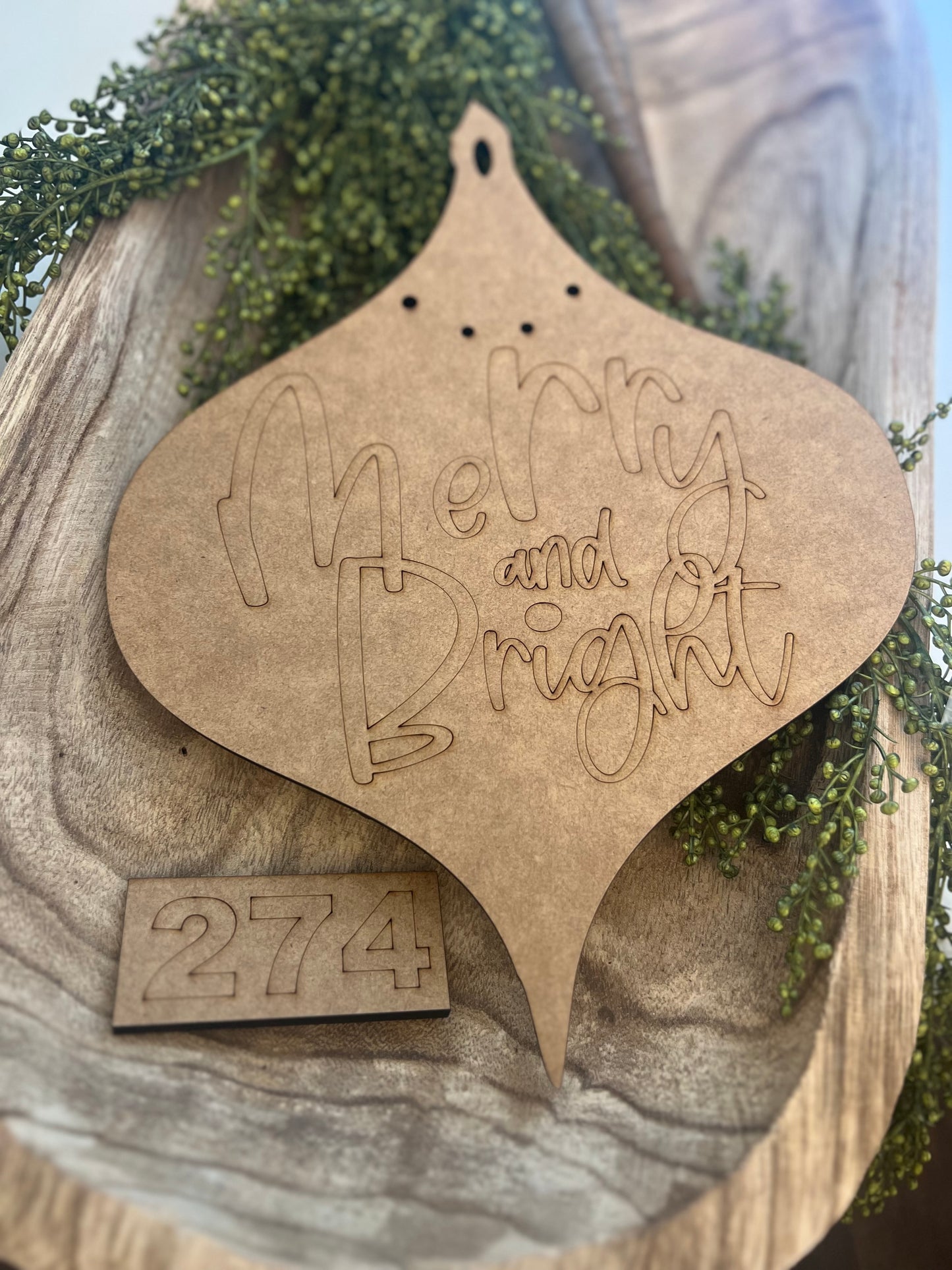 Wonky Vintage “Merry and Bright #274