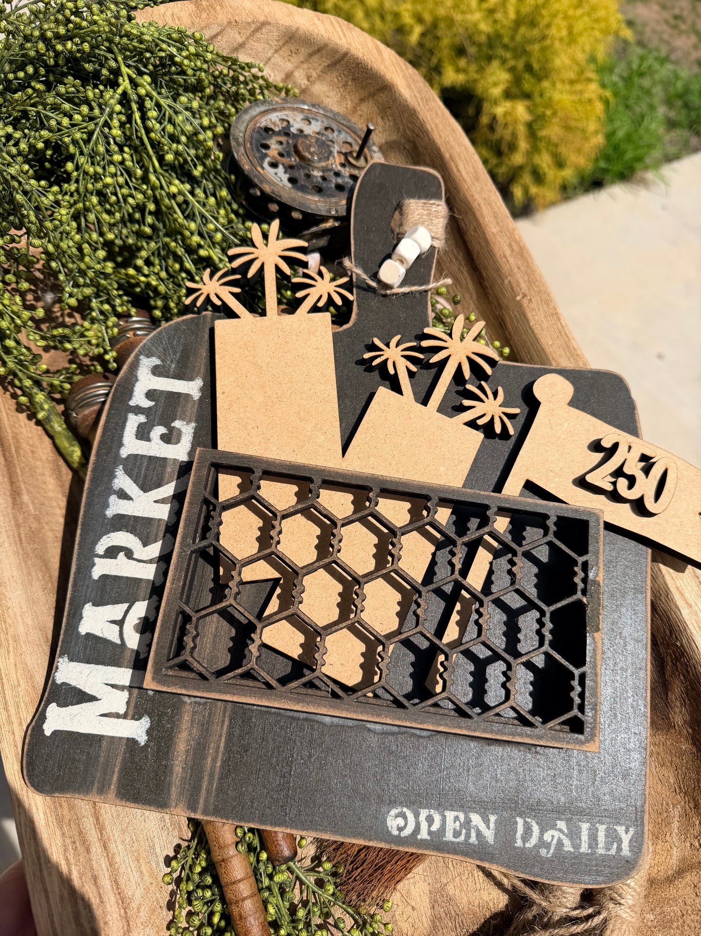 Firework with Flag Insert ONLY (Fits Faux Chicken Wire Cutting Board)#595