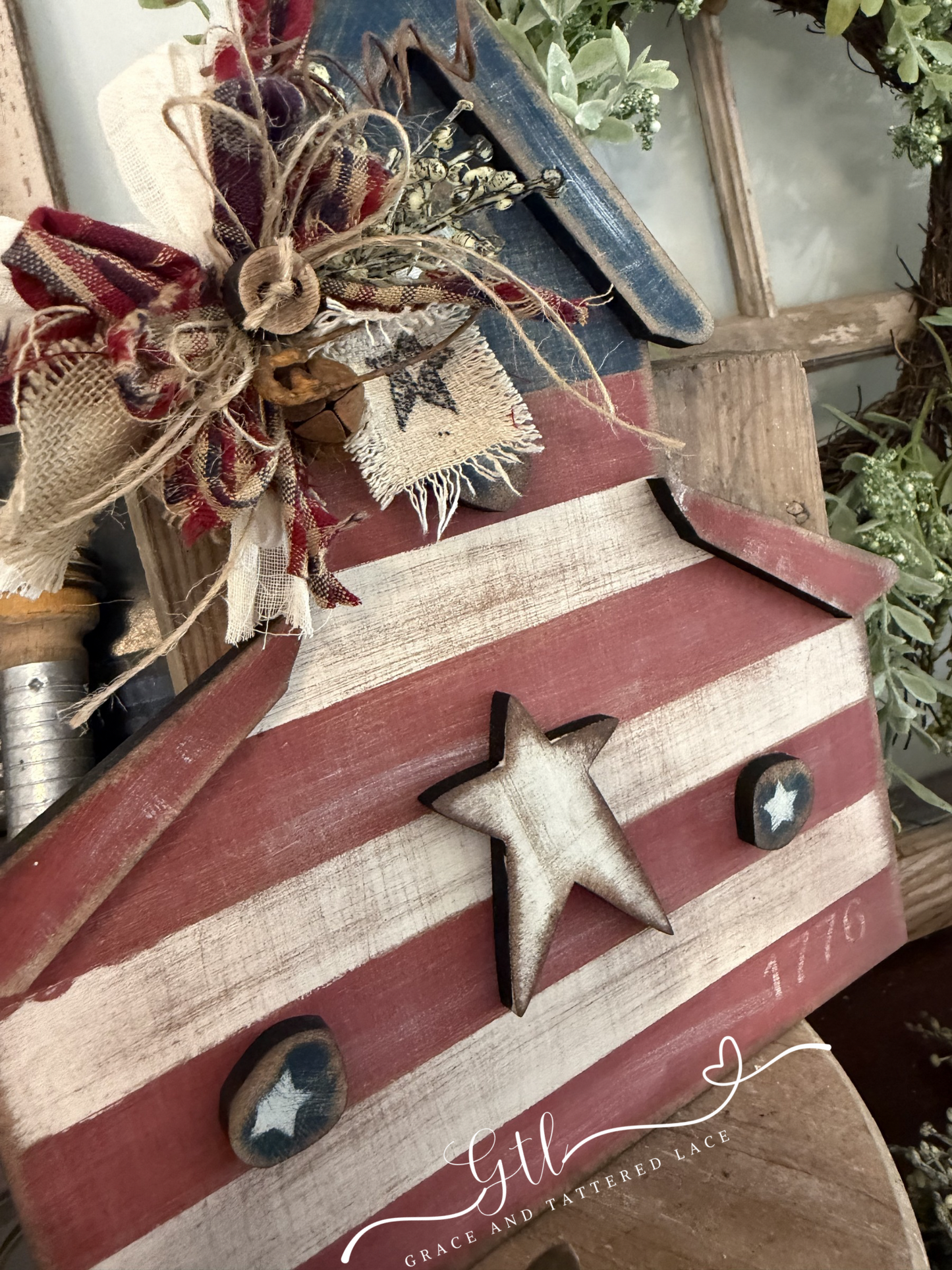 Tattered Barn Birdhouse #573