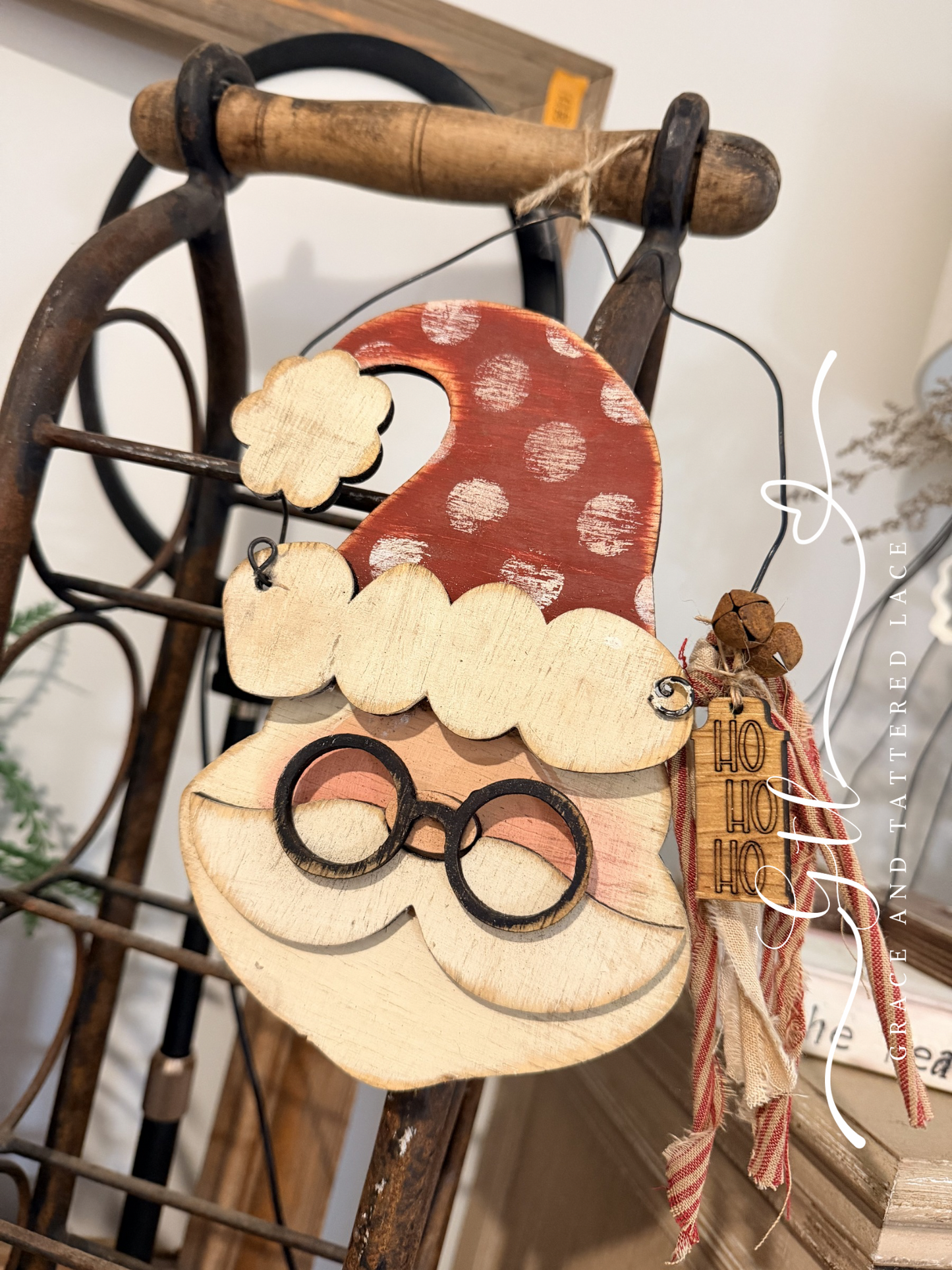 Wonky Rustic Santa With Glasses Hanger 681