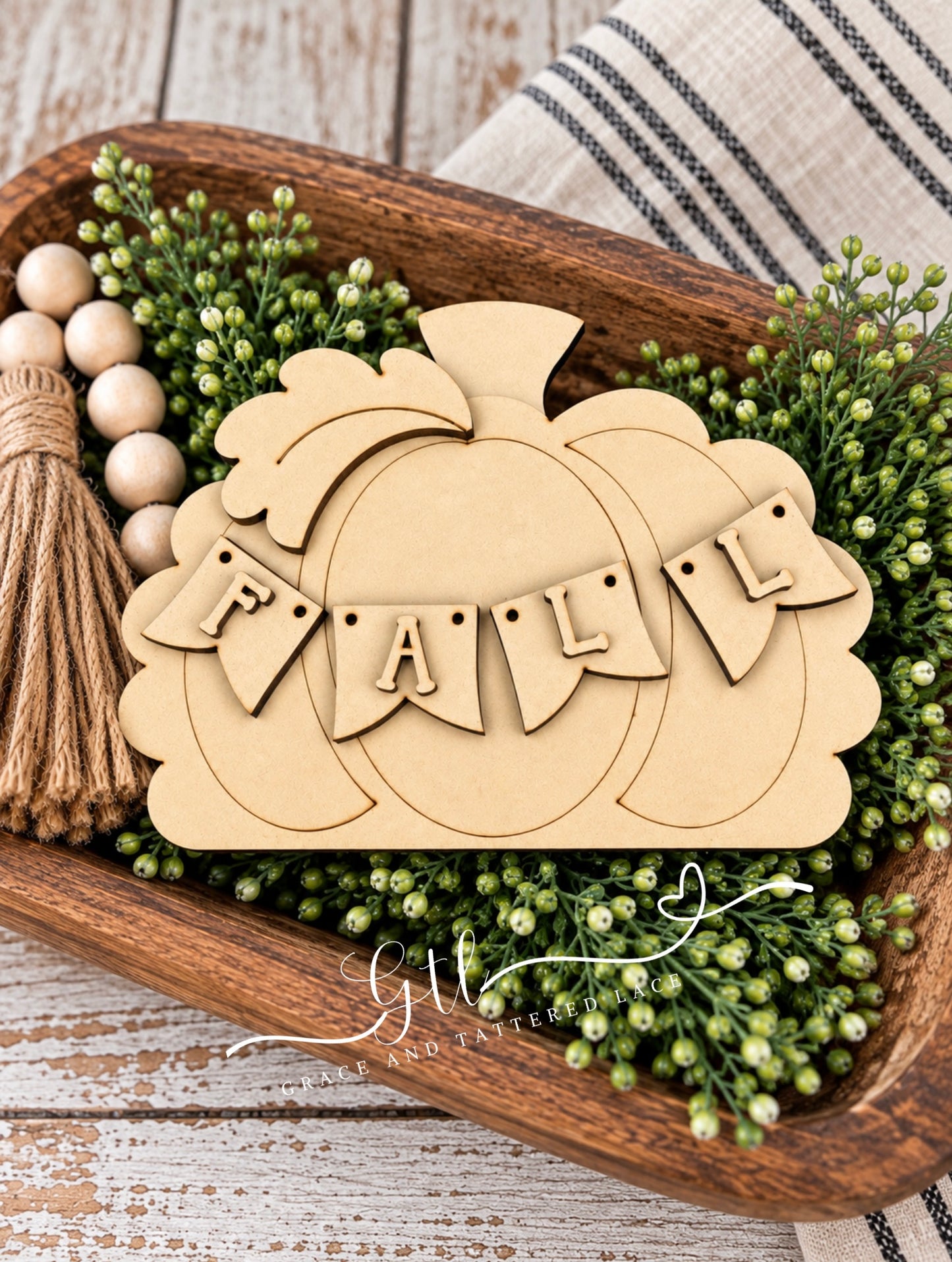 Wonky Scalloped Pumpkin with Fall Banner DIY Wood Kit 763