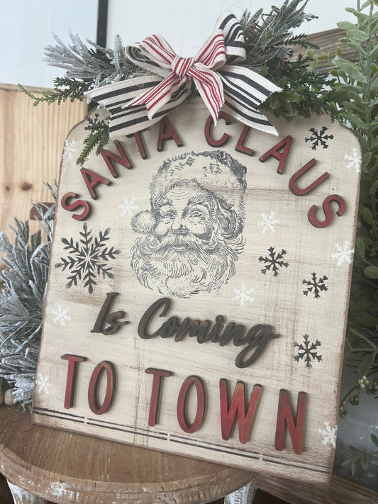 Santa Claus is Coming to Town DIY Shelf Sitter/Hanger #282
