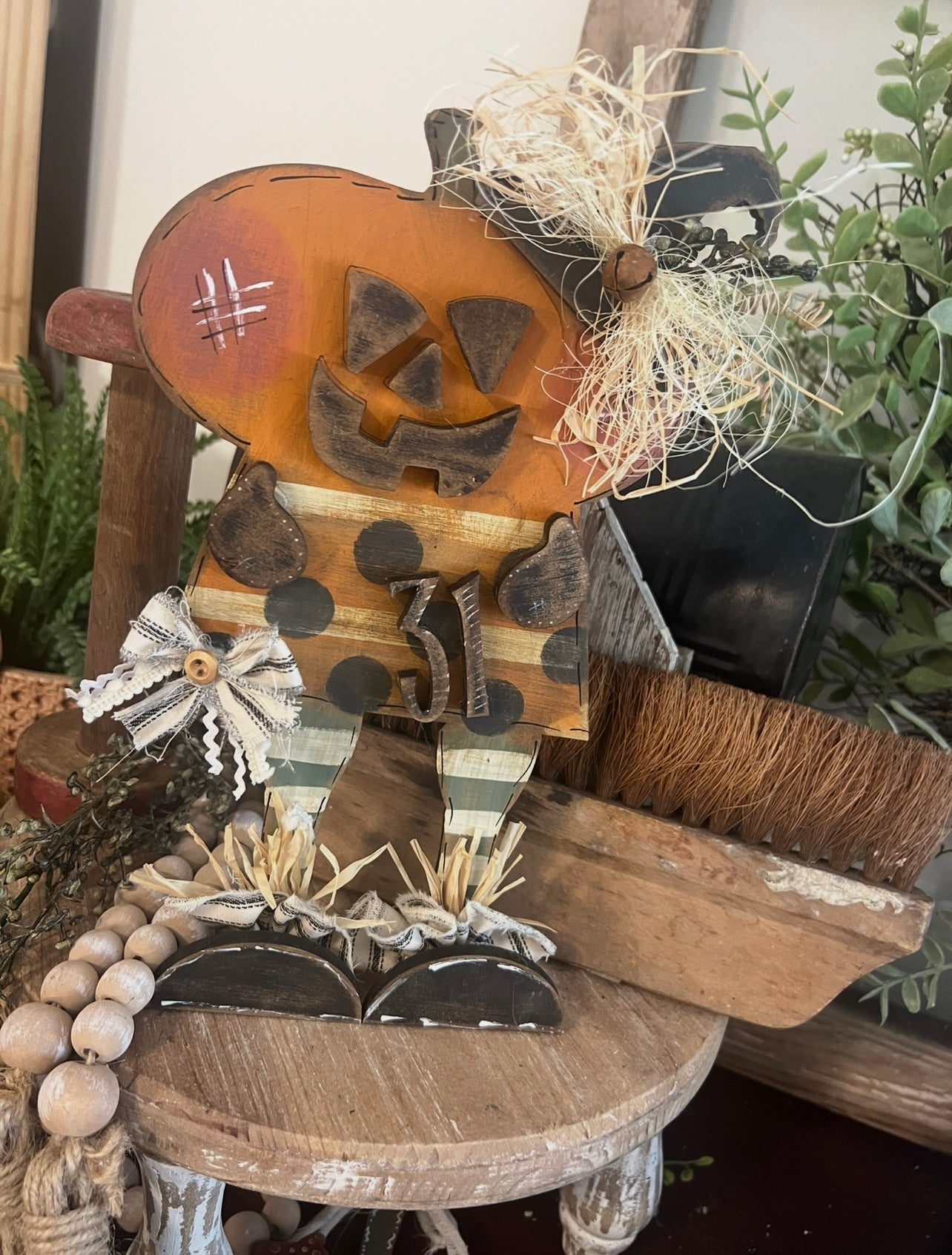 Wonky Pumpkin Scarecrow Character A #300