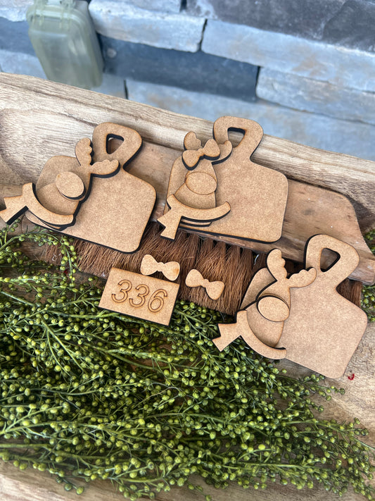 Wonky Reindeer With Scarf Ornament set (3 pieces ) #336