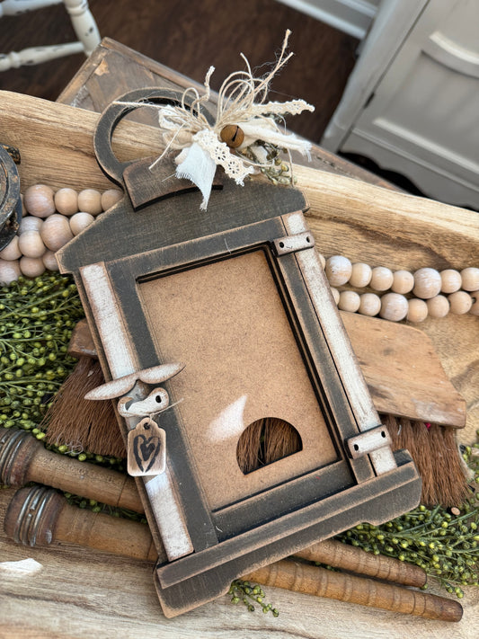 Tattered Interchangeable Lantern (large) #548