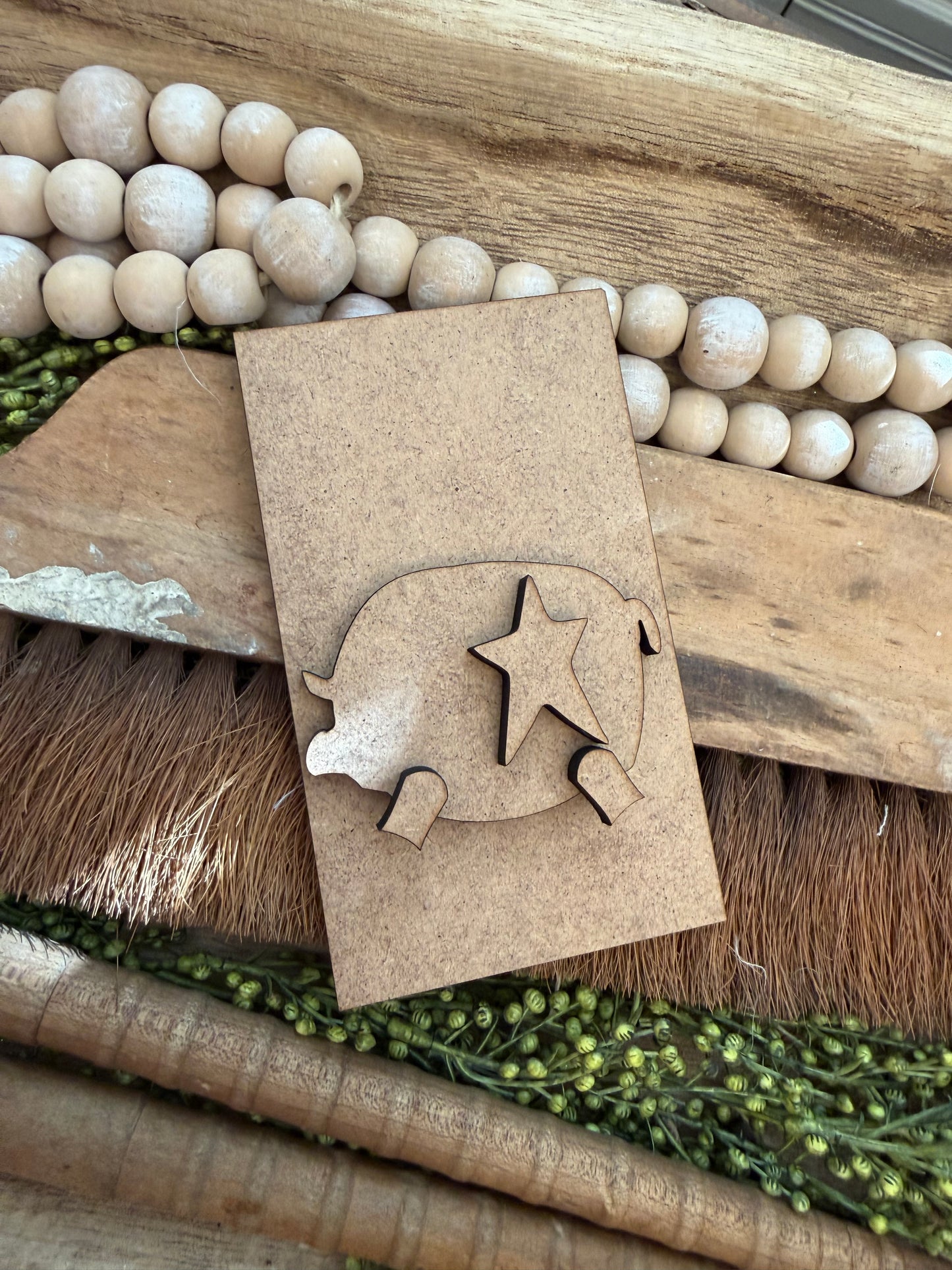 Tattered Pig Insert (Large Interchangeable) #558