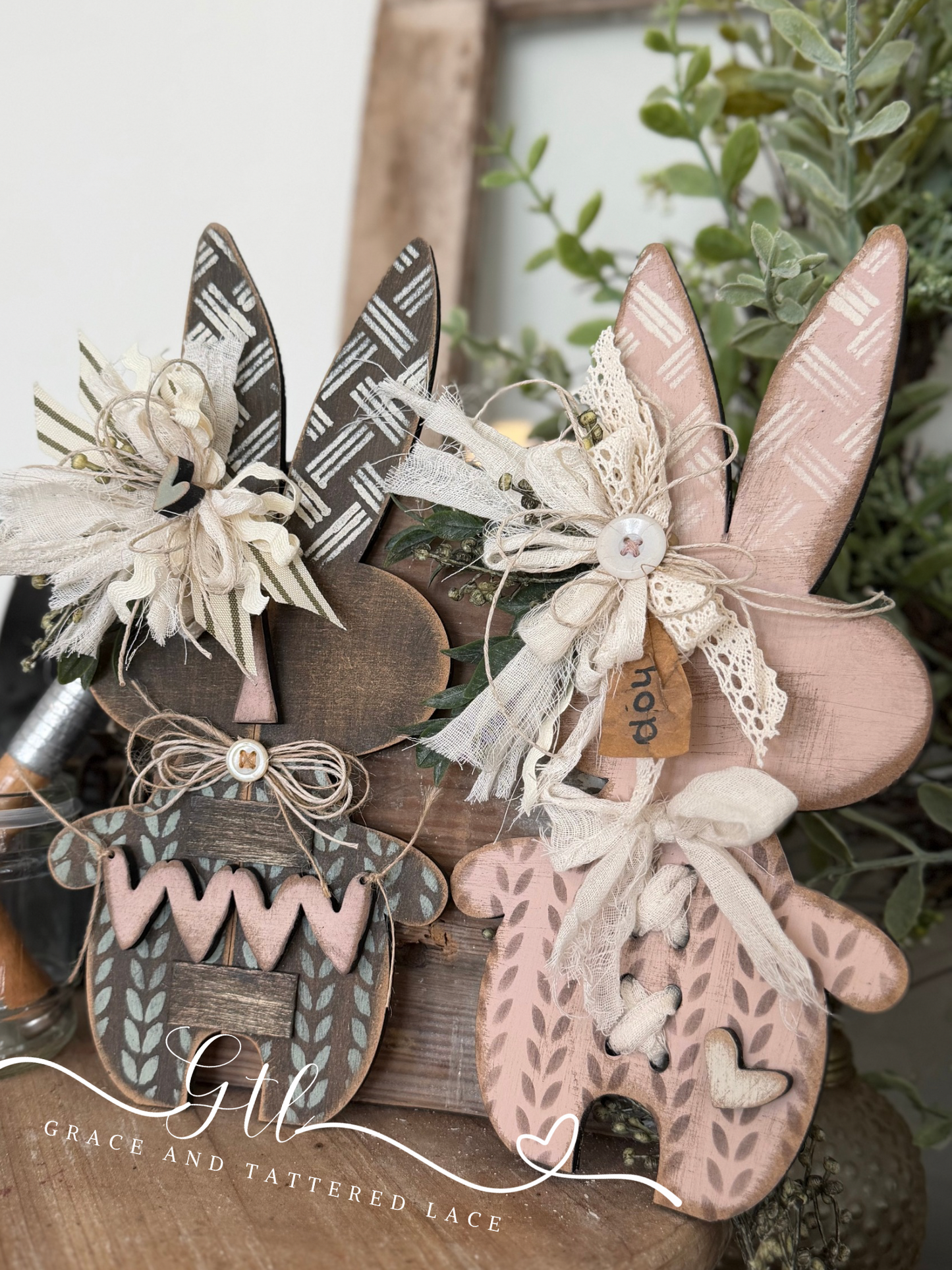 Wonky Stitched Bunny Shelf Leaner #557