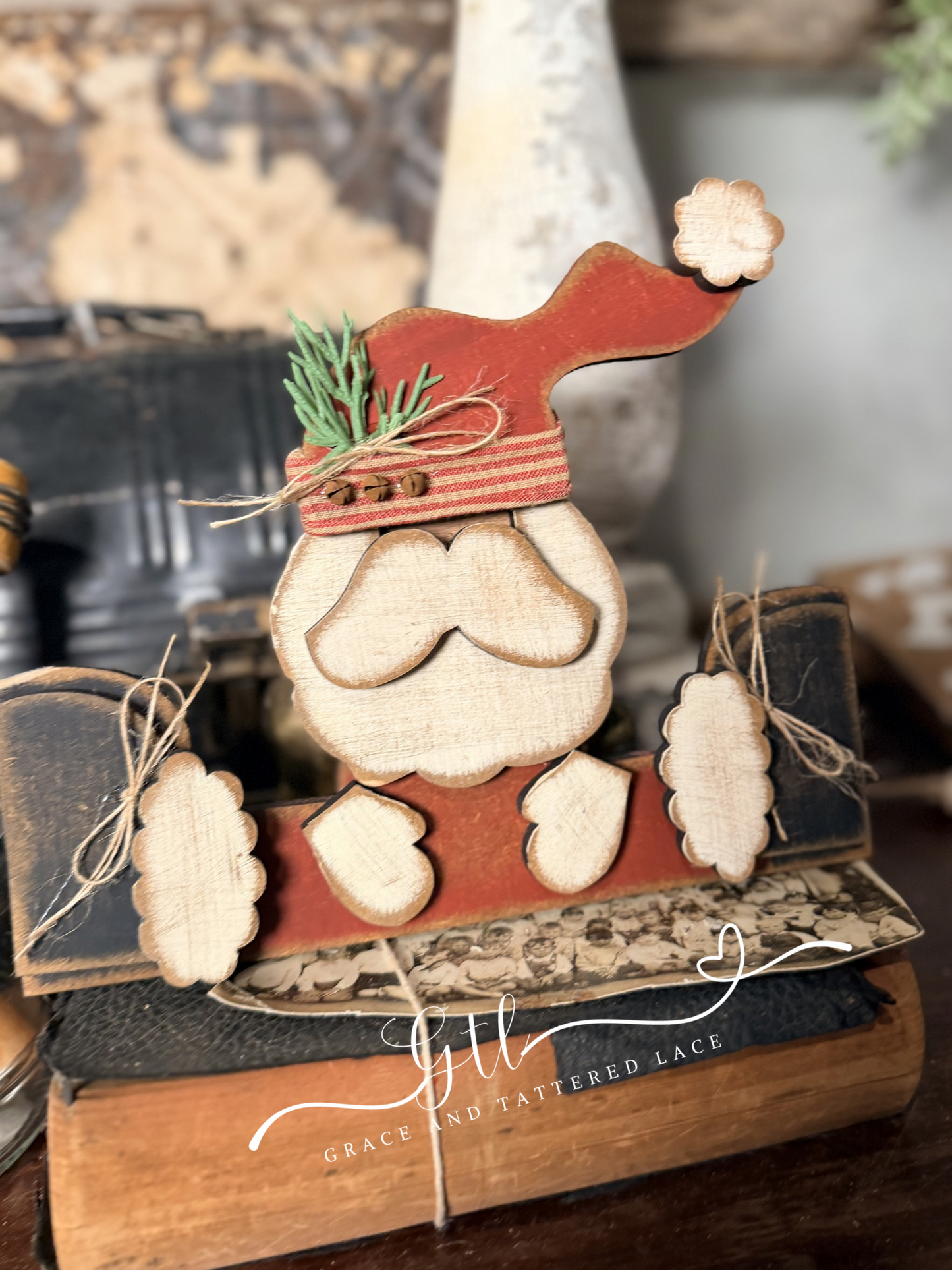 Wonky Whimsical Sitting Santa 656