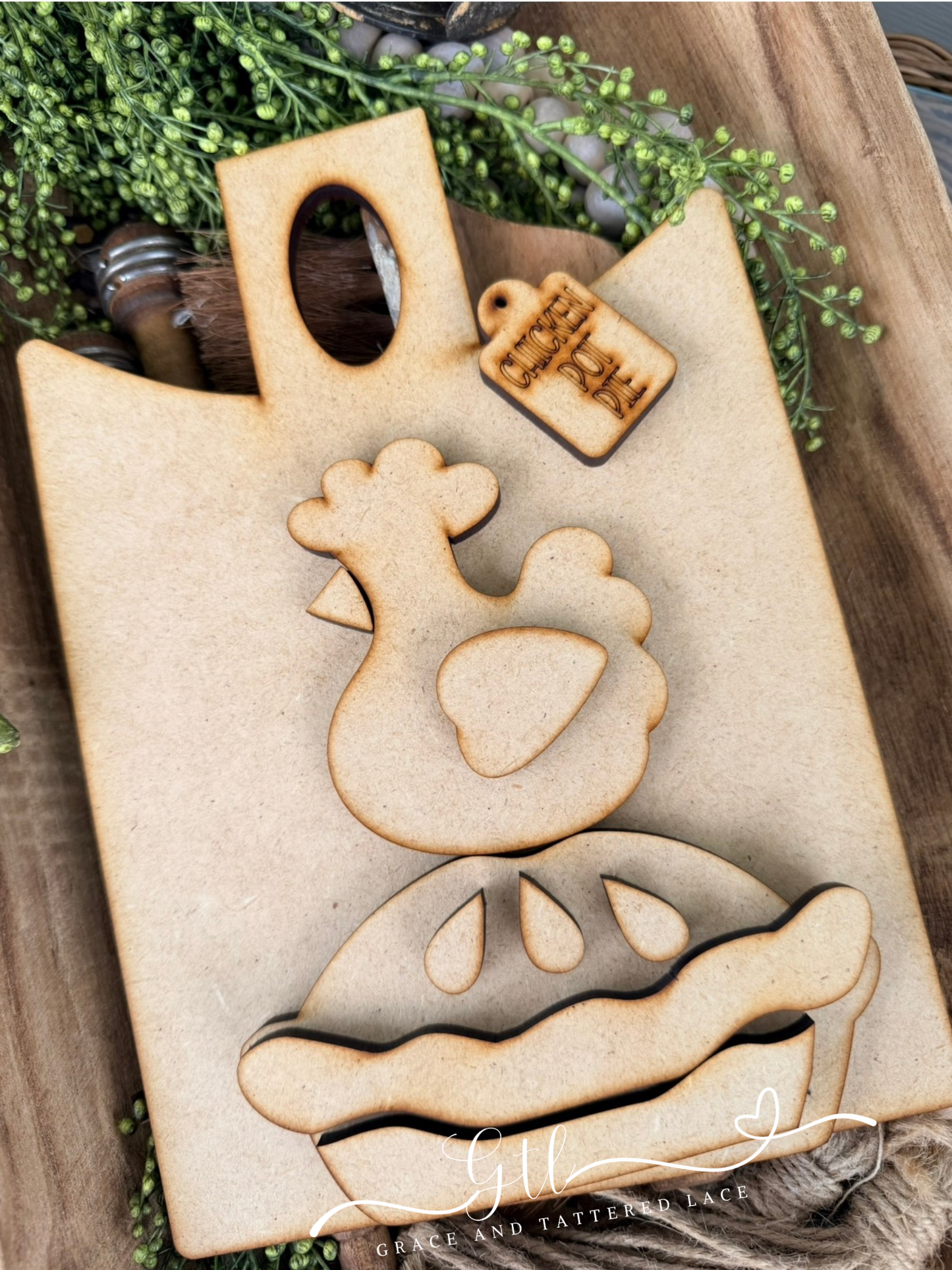 Rustic Farmhouse Chicken Pot Pie Bread Board 630
