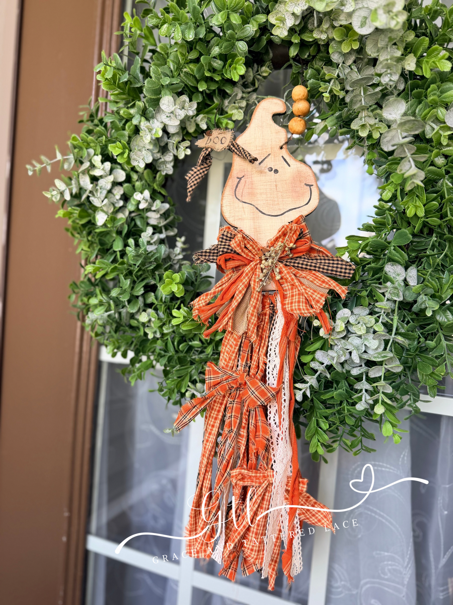Tattered Tassel Wonky Ghost 700