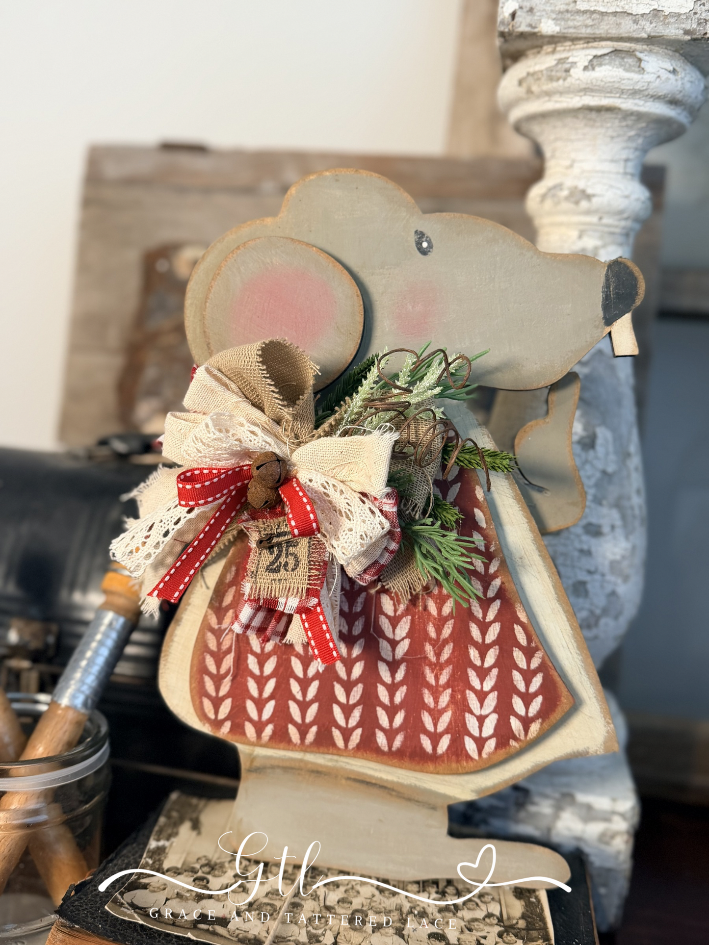Christmas Mouse Shelf Sitter 648