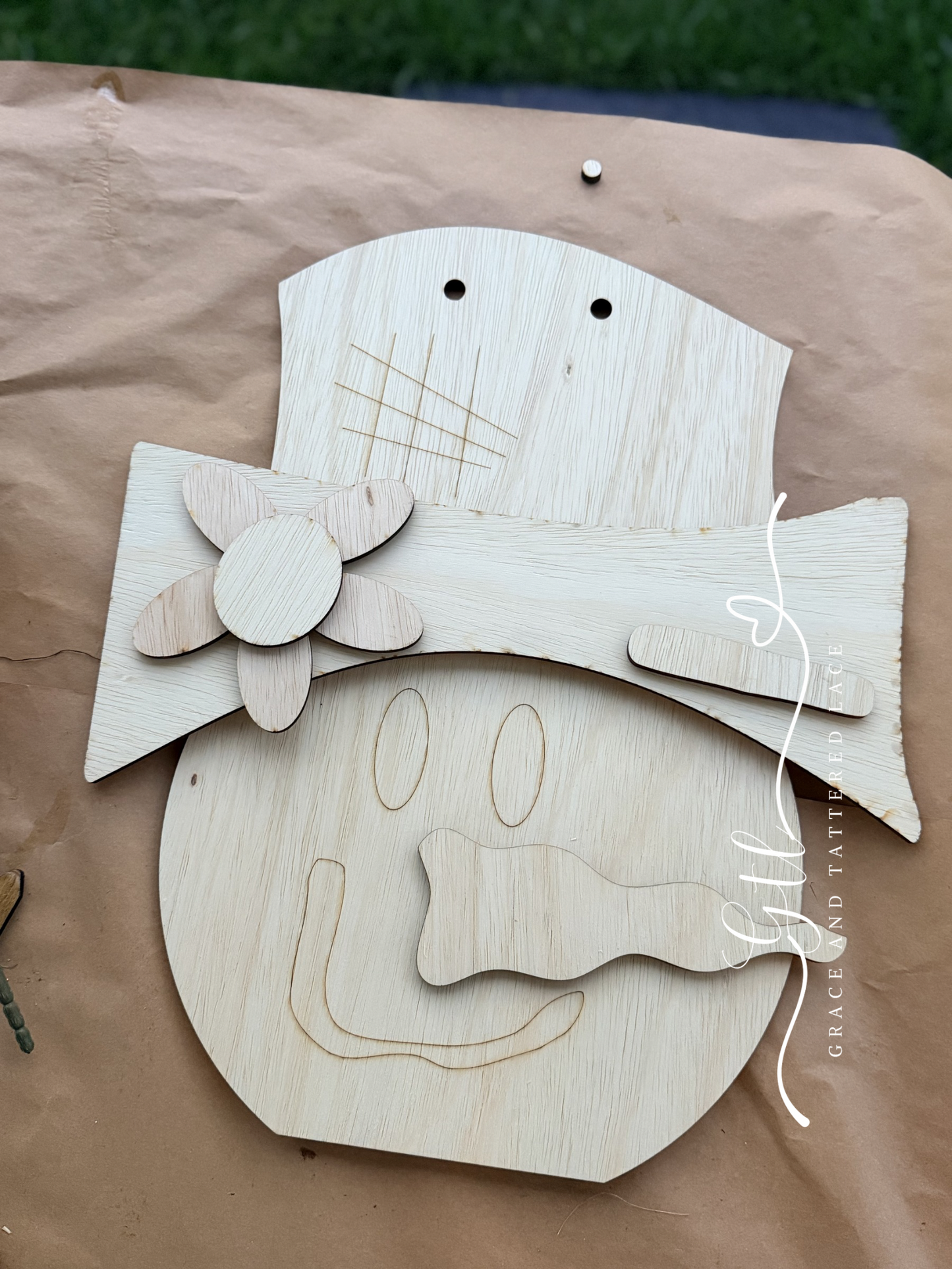 UNFINISHED DOOR HANGER DIY KIT- Wonky Whimsical Snowman 673