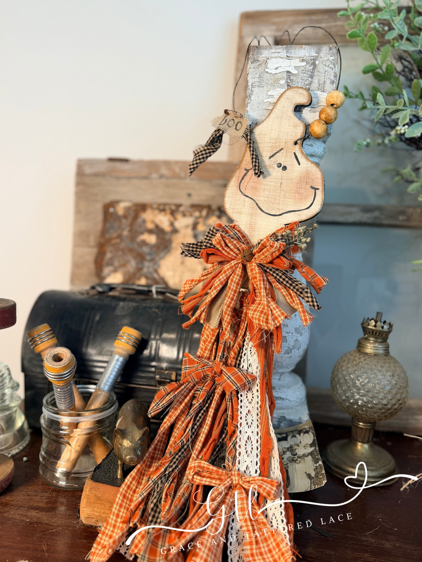 Tattered Tassel Wonky Ghost 700