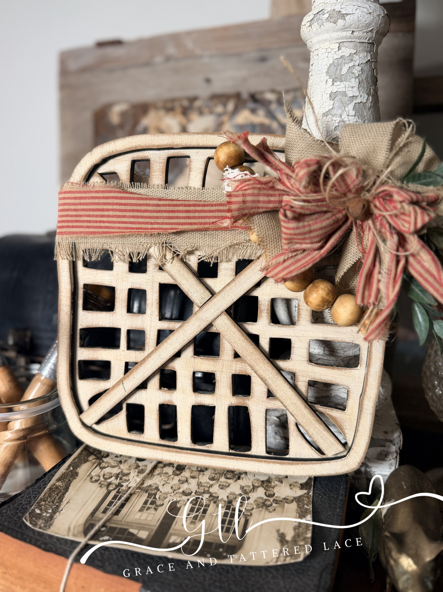 Wonky Tobacco Basket 688